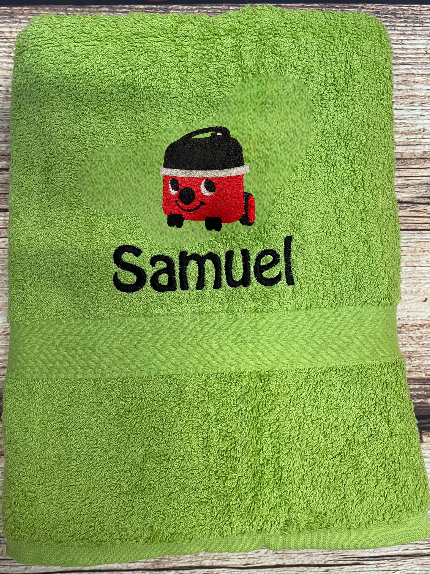 Embroidered personalised swimming or sports towel. Ideal gift // Red hoover